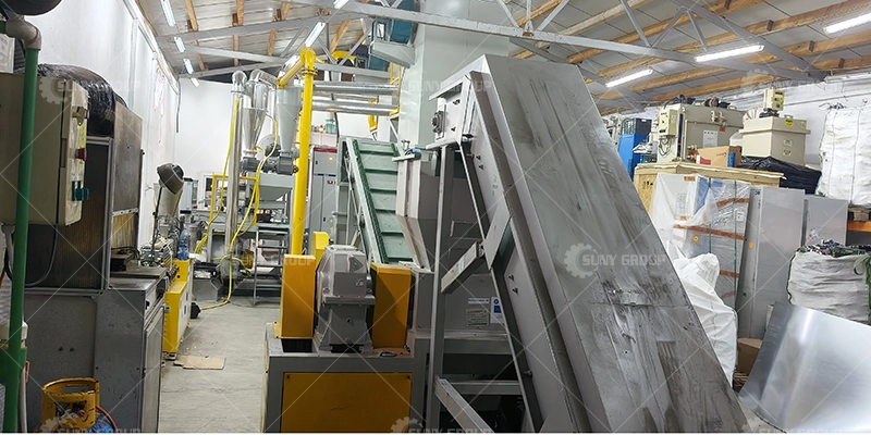 Romanian Circuit Board Crushing Separating Line